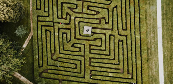 Le labyrinthe - un parcours initiatique