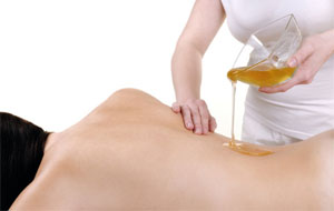 Massage au miel bien-être relaxation